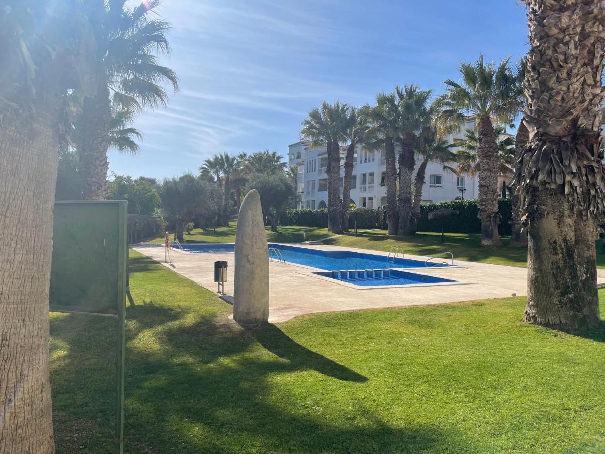 Villamartin-Golf Studio Apartment Dehesa de Campoamor  Kültér fotó